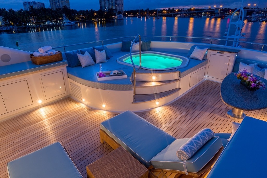 four wishes yacht